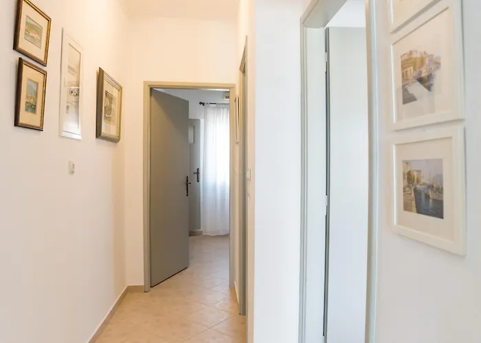 Platon Apartamento Lixouri